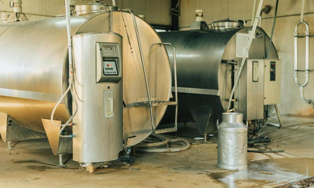 BULK MILK COOLER (BMC) – 3000 LTR Stainless Steel Tank