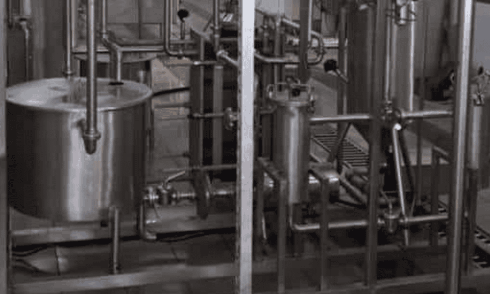 Stainless steel dairy processing equipment for milk production and dairy farm automation